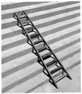 Una de las imágenes que pueden verse en el documental Chema Madoz, regar lo escondido