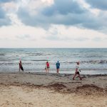 Foto semanal: Gente en la playa de Antonio Martínez Corral (semana 14)